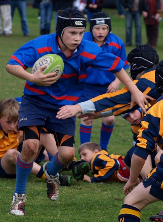 U10s fend